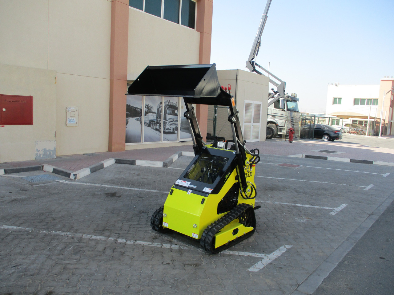 MACHPRO MPS330 Mini Skid Steer — crédit-bail MACHPRO MPS330 Mini Skid Steer: photos 8