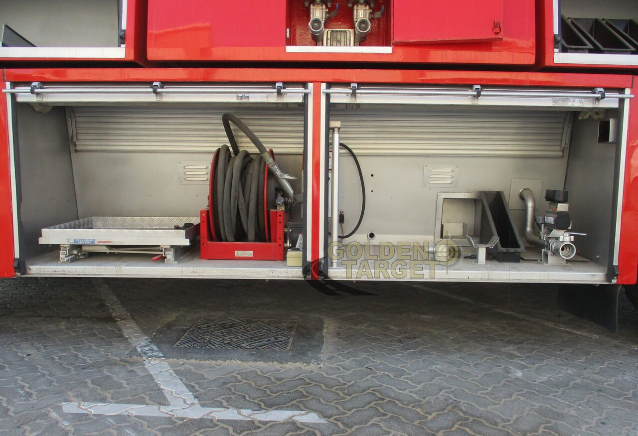 Reynold Boughton Barracuda 4x4 Airport Fire Truck — crédit-bail Reynold Boughton Barracuda 4x4 Airport Fire Truck: photos 8