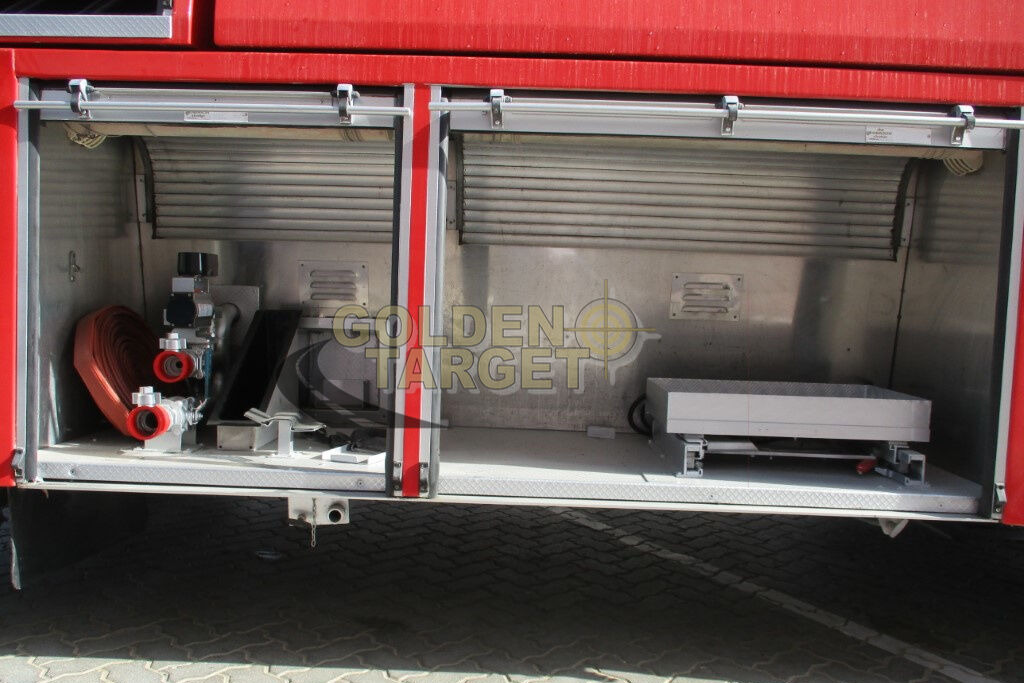 Reynold Boughton Barracuda 6x6 Airport Fire Truck — crédit-bail Reynold Boughton Barracuda 6x6 Airport Fire Truck: photos 18
