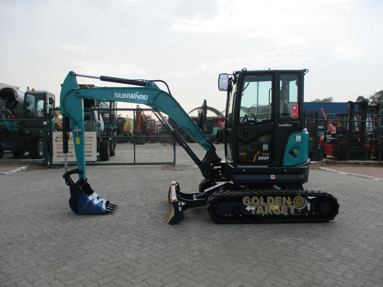 SUNWARD SWE35UF Mini Hydraulic Excavator - Mini pelle: photos 5 SUNWARD SWE35UF Mini Hydraulic Excavator - Mini pelle: photos 5