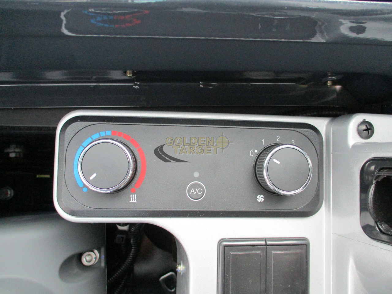 SUNWARD SWE35UF Mini Hydraulic Excavator — crédit-bail SUNWARD SWE35UF Mini Hydraulic Excavator: photos 12