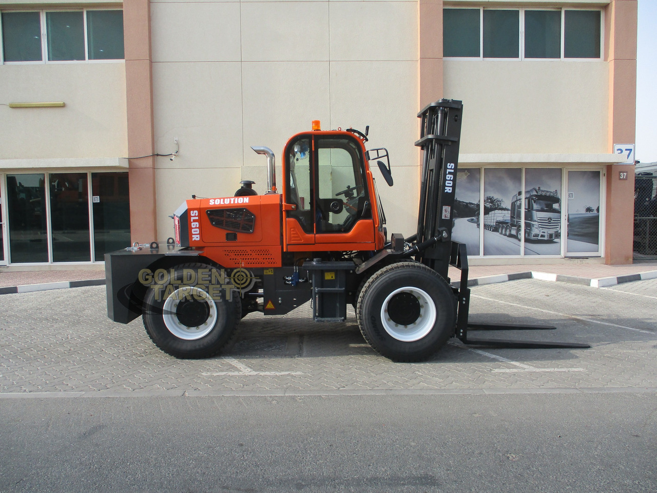 Solution SL60R Rough Terrain Forklift - Chariot élévateur diesel: photos 5 Solution SL60R Rough Terrain Forklift - Chariot élévateur diesel: photos 5