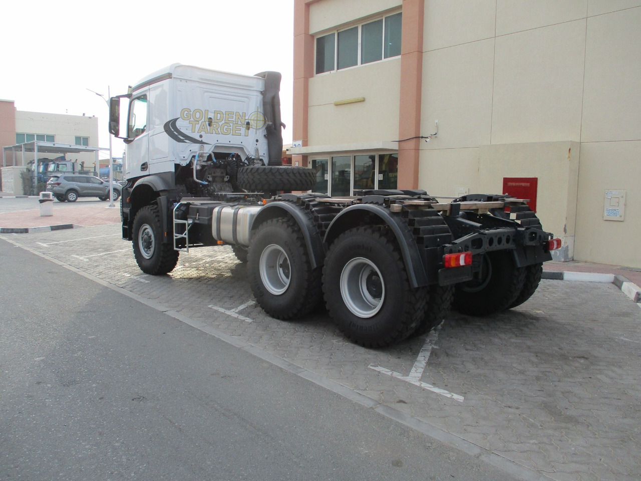 Mercedes-Benz Arocs 3342 6x6 Head Truck - Tracteur routier: photos 4 Mercedes-Benz Arocs 3342 6x6 Head Truck - Tracteur routier: photos 4
