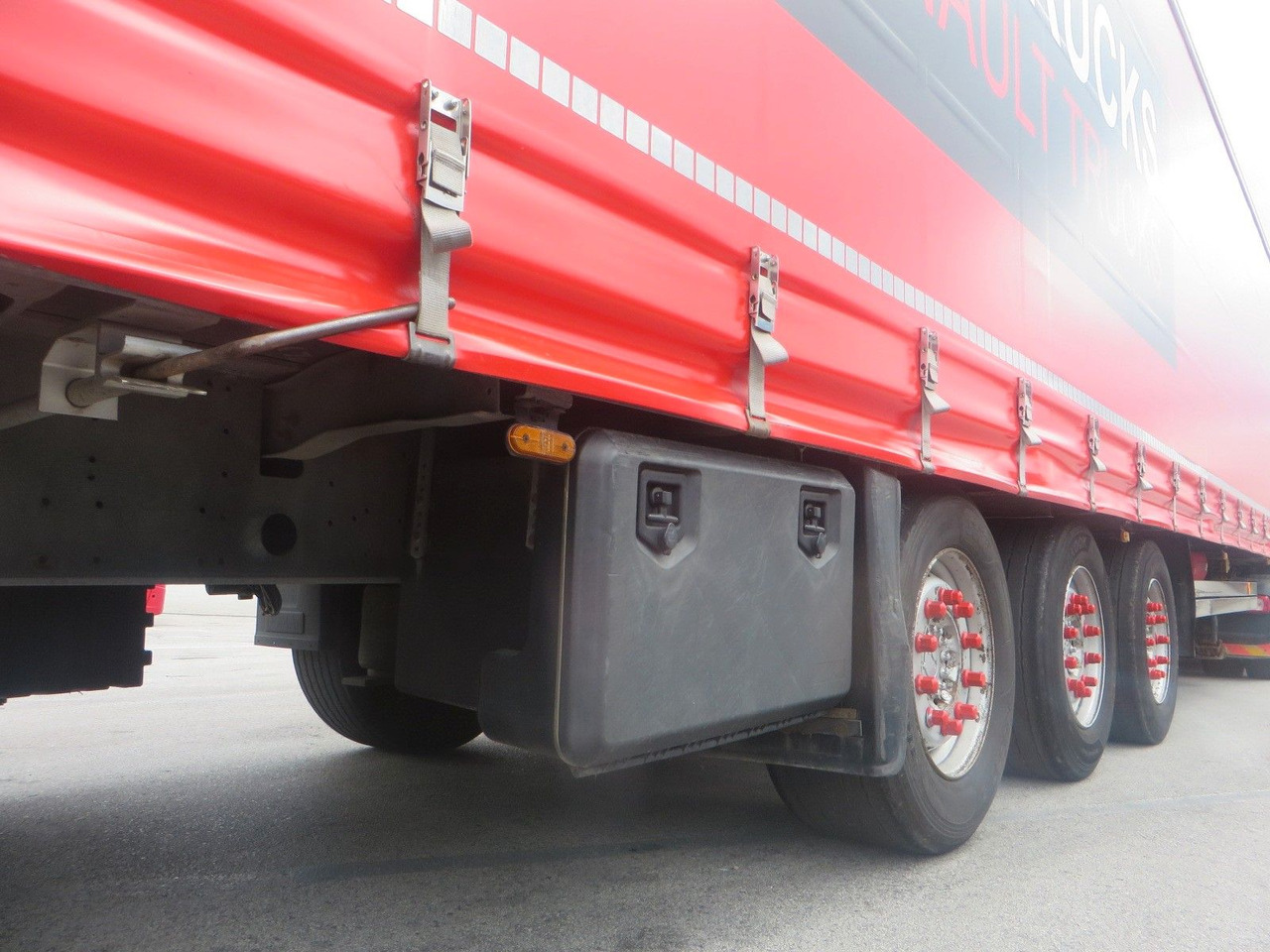 Semi-remorque rideaux coulissants Schmitz Cargobull varios TILT SEMITRAILER -Renault image: photos 13