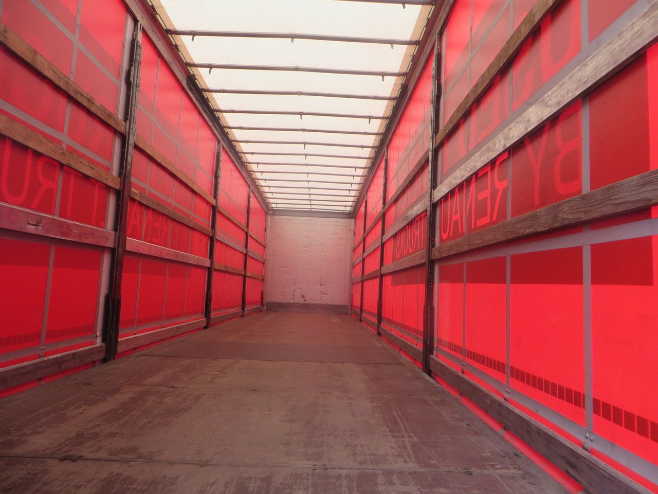 Semi-remorque rideaux coulissants Schmitz Cargobull varios TILT SEMITRAILER -Renault image: photos 15