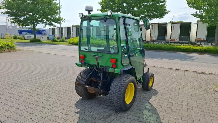 John Deere 4010 HST - Tracteur agricole: photos 4 John Deere 4010 HST - Tracteur agricole: photos 4