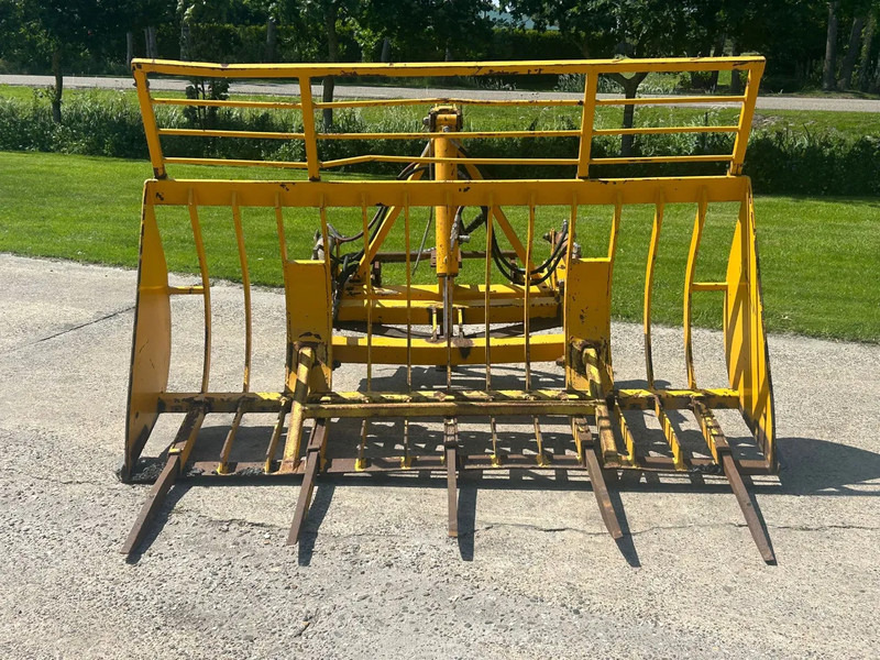 Bos Grasvork 2.50 schuif vork wals Boss - Faneuse: photos 4 Bos Grasvork 2.50 schuif vork wals Boss - Faneuse: photos 4