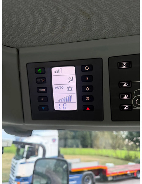 Claas Axion Axion 810 C matic Automaat 50 KM - Tracteur agricole: photos 5 Claas Axion Axion 810 C matic Automaat 50 KM - Tracteur agricole: photos 5