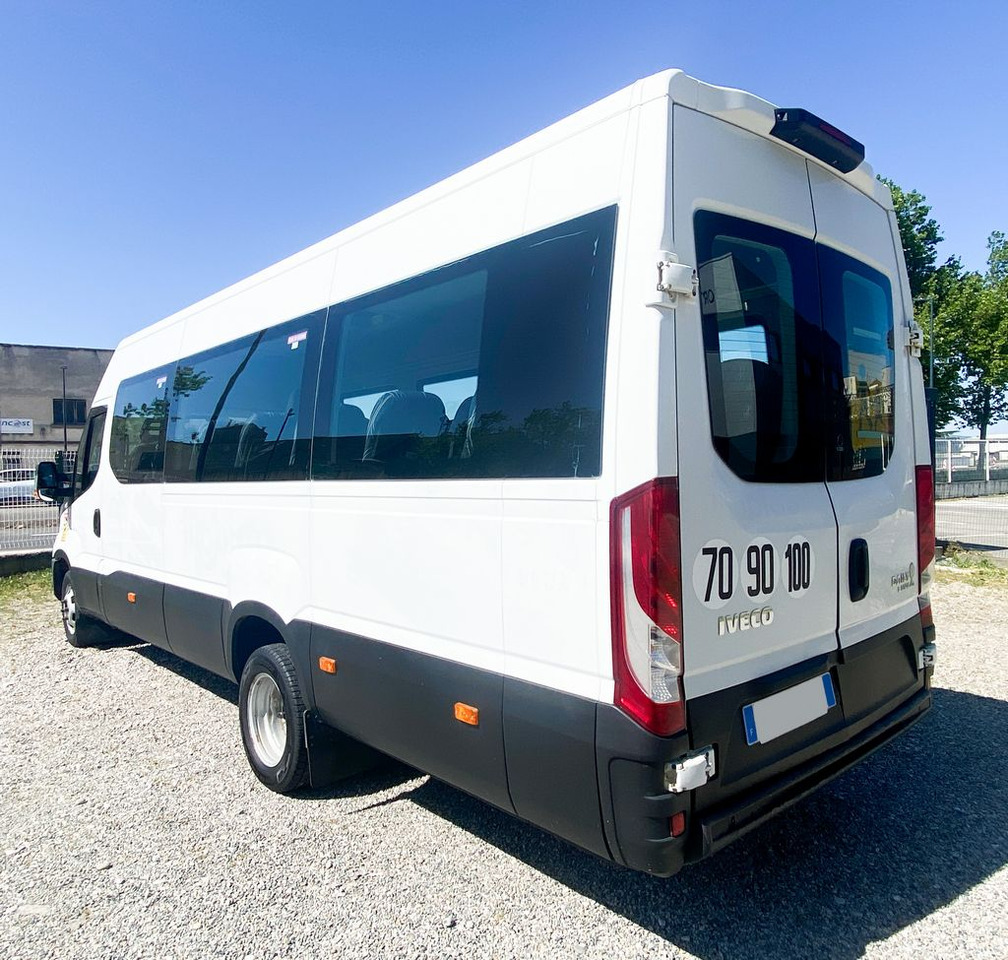 IVECO DAILY LINE 2016 - Minibus, Transport de personnes: photos 5 IVECO DAILY LINE 2016 - Minibus, Transport de personnes: photos 5