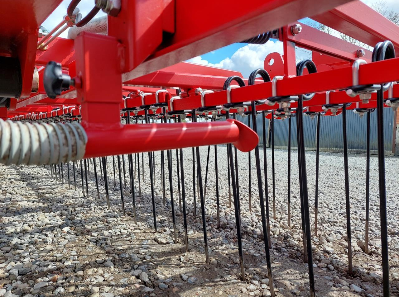 CMN Flex-Weeder 18m med frøudstyr — crédit-bail CMN Flex-Weeder 18m med frøudstyr: photos 16