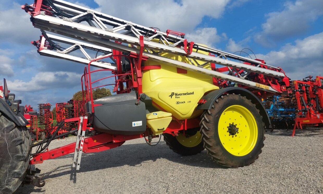 Kverneland Ixtrack C60 - 28m Alubom - Pulvérisateur traîné: photos 3 Kverneland Ixtrack C60 - 28m Alubom - Pulvérisateur traîné: photos 3