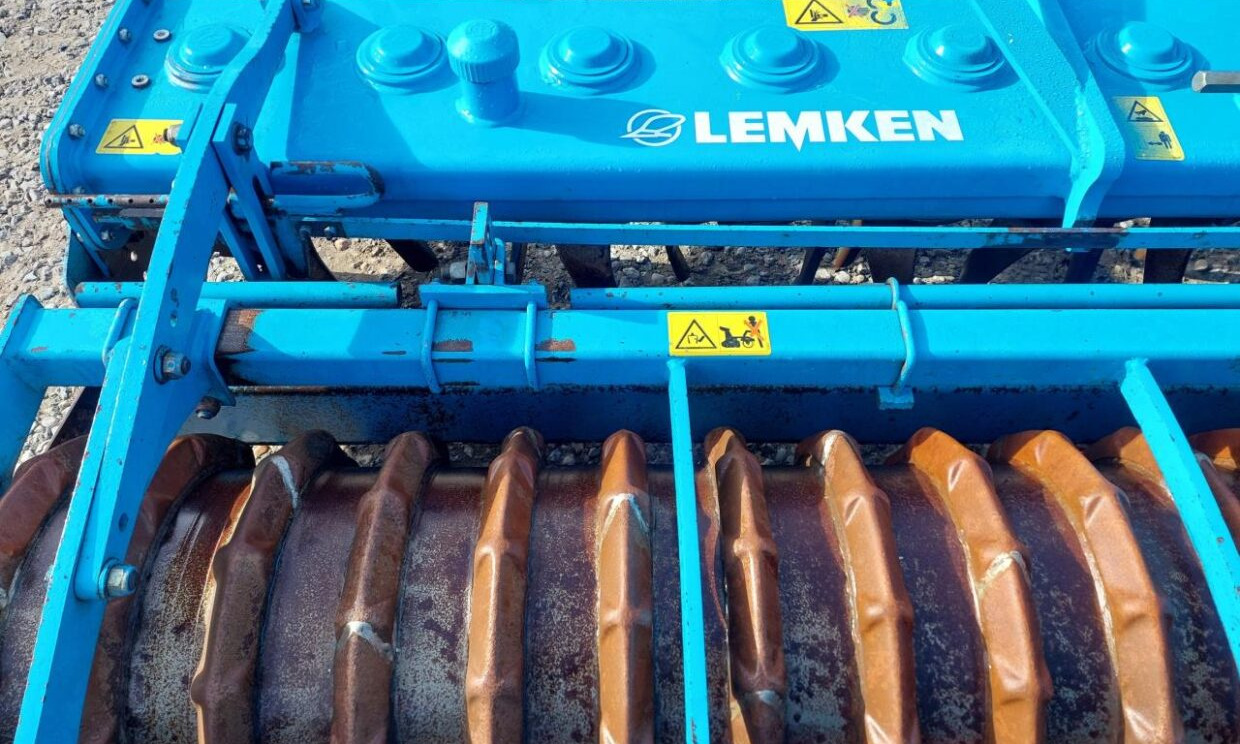 Combiné de semis Lemken Solitair 9/600/Zirkon 10/600KA: photos 20 Combiné de semis Lemken Solitair 9/600/Zirkon 10/600KA: photos 20