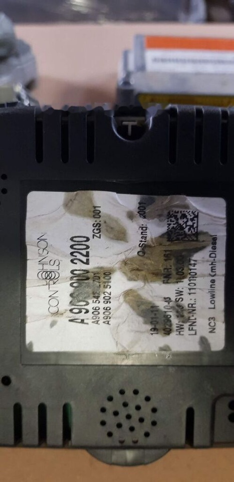 Delphi CRD2 .35 OM 651-SOLENOID Mercedes-Benz SPRIDER - Bloc de gestion pour Camion: photos 5 Delphi CRD2 .35 OM 651-SOLENOID Mercedes-Benz SPRIDER - Bloc de gestion pour Camion: photos 5