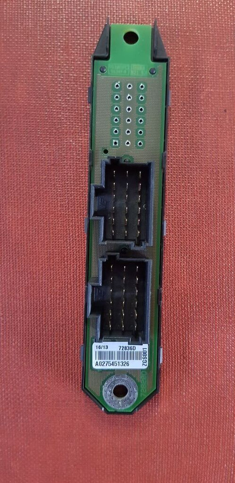 Knorr-Bremse 0 486 106 133 Mercedes-Benz ACTROS MB4 - Bloc de gestion pour Camion: photos 3 Knorr-Bremse 0 486 106 133 Mercedes-Benz ACTROS MB4 - Bloc de gestion pour Camion: photos 3