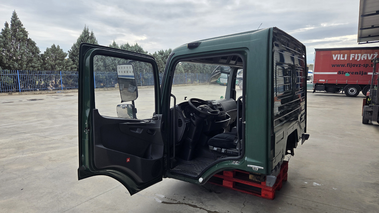 Cabine pour Camion MERCEDES-BENZ ATEGO EURO 6: photos 6