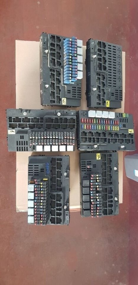 Panel de instrumentos pour Camion Mercedes-Benz instrumend panel   Mercedes-Benz ACTROS MP2: photos 11