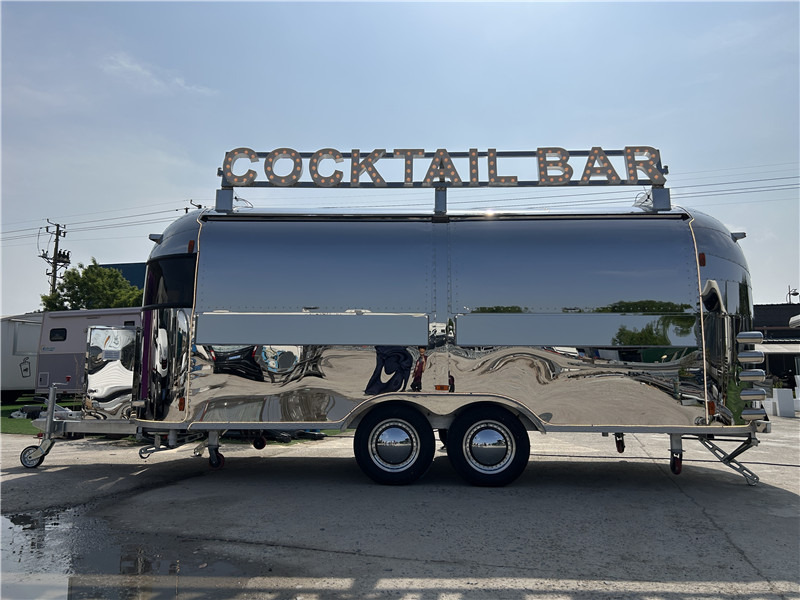 Cocktails Food Trailer Airstream Beer Food Truck - Remorque magasin: photos 4 Cocktails Food Trailer Airstream Beer Food Truck - Remorque magasin: photos 4