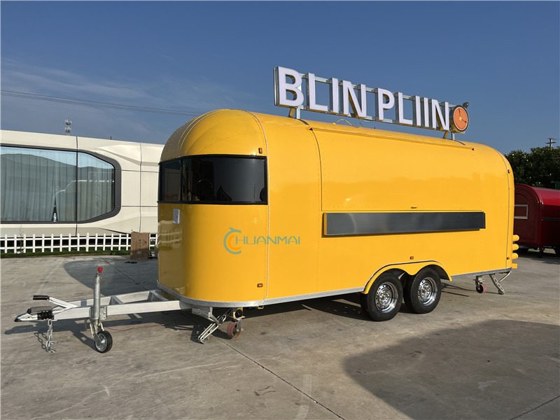 Sales Trailer Food Truck, Food Trailer, Mobile Kitchen - Remorque magasin: photos 1 Sales Trailer Food Truck, Food Trailer, Mobile Kitchen - Remorque magasin: photos 1