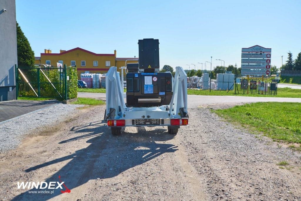Dino 180 XT II - Nacelle sur remorque: photos 4 Dino 180 XT II - Nacelle sur remorque: photos 4