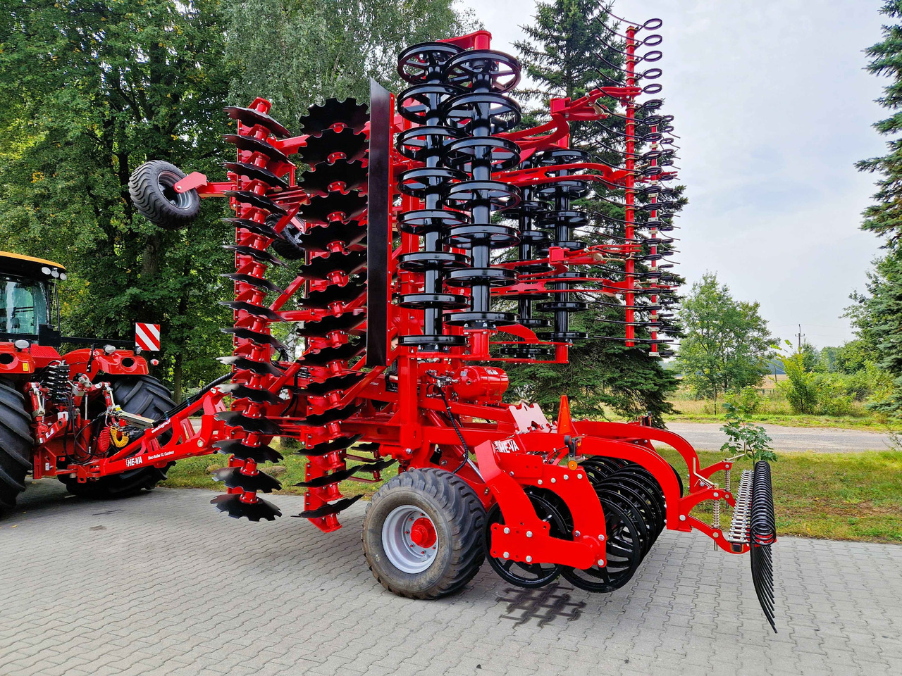 HE-VA Disc-Roller XL Contour 7,5m - Cover crop: photos 3 HE-VA Disc-Roller XL Contour 7,5m - Cover crop: photos 3