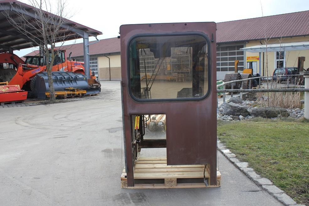 Case 1088 - Cabine pour Engins de chantier: photos 5 Case 1088 - Cabine pour Engins de chantier: photos 5