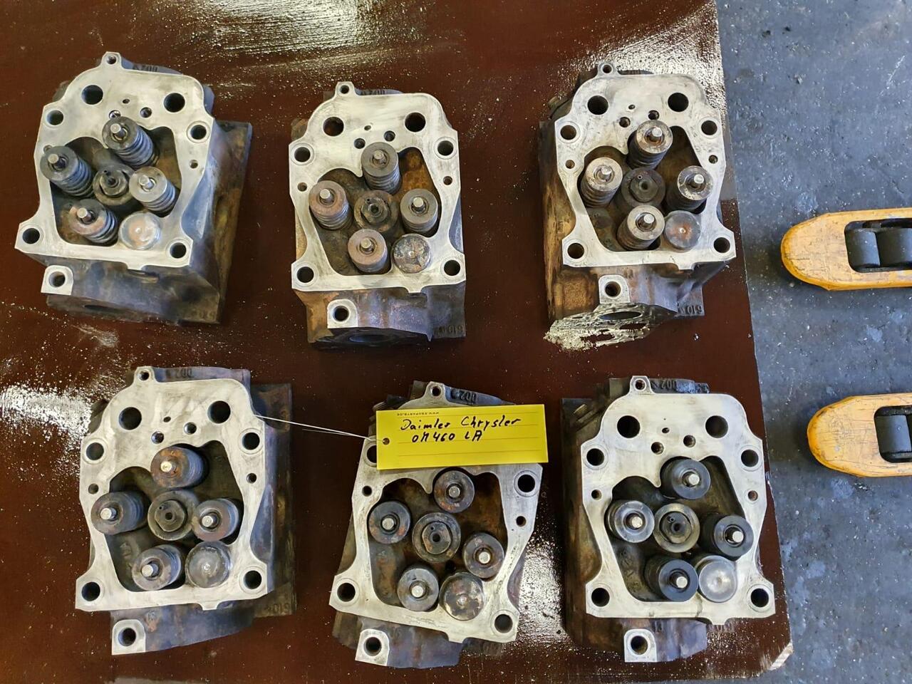 Daimler-Chrysler OM 460 LA. E3A/7 - Moteur pour Engins de chantier: photos 1 Daimler-Chrysler OM 460 LA. E3A/7 - Moteur pour Engins de chantier: photos 1