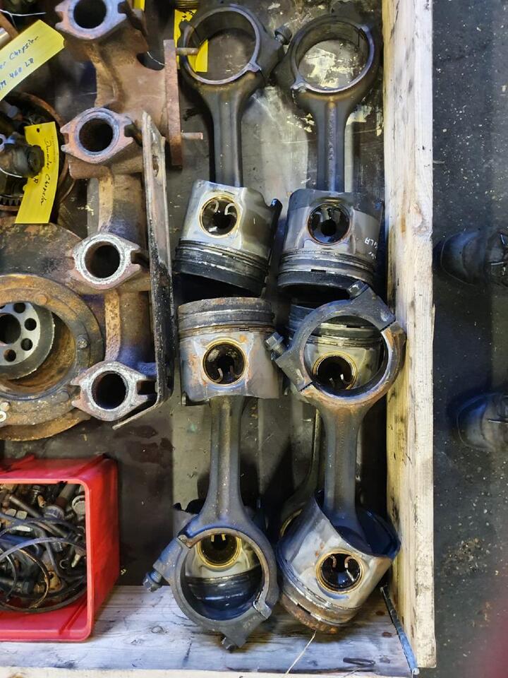 Daimler-Chrysler OM 460 LA. E3A/7 - Moteur pour Engins de chantier: photos 4 Daimler-Chrysler OM 460 LA. E3A/7 - Moteur pour Engins de chantier: photos 4