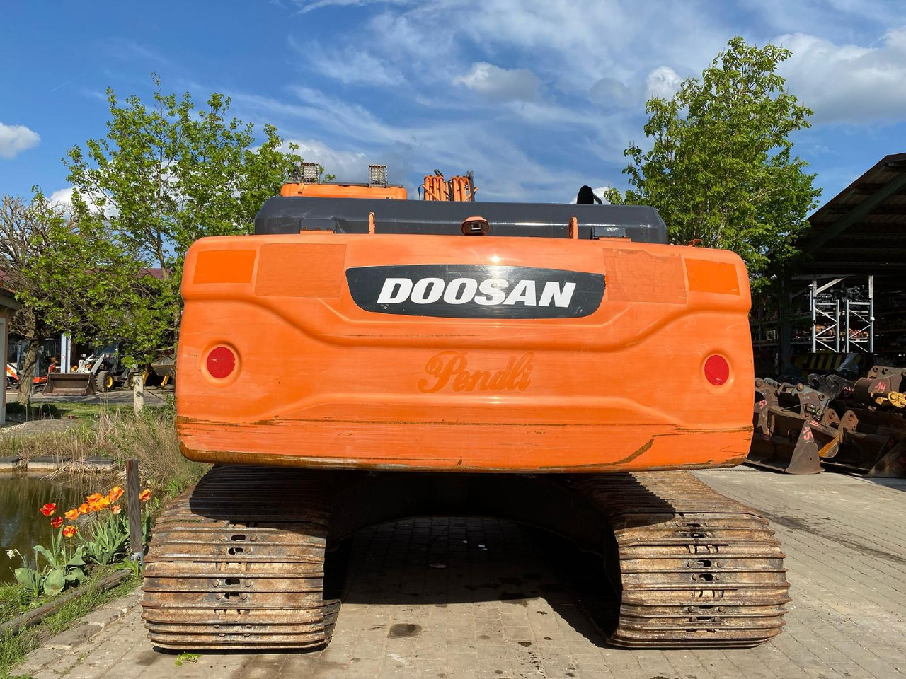 Pelle sur chenille Doosan DX 255 LC: photos 10