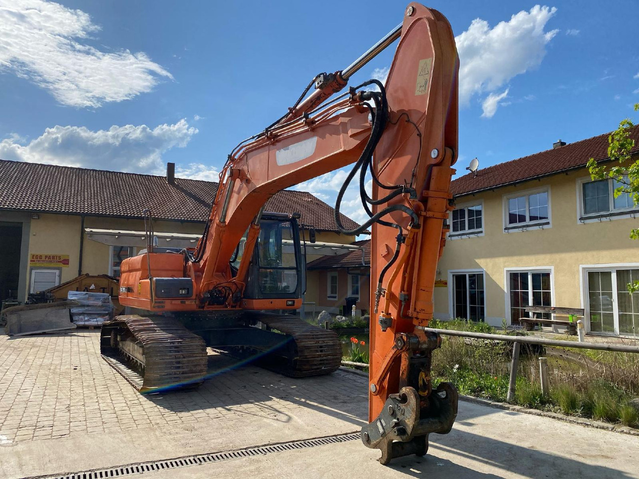 Pelle sur chenille Doosan DX 255 LC: photos 7
