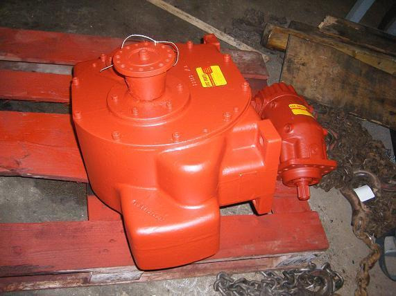 Eder 400 oder Hanomag 250 - Transmission pour Engins de chantier: photos 4 Eder 400 oder Hanomag 250 - Transmission pour Engins de chantier: photos 4