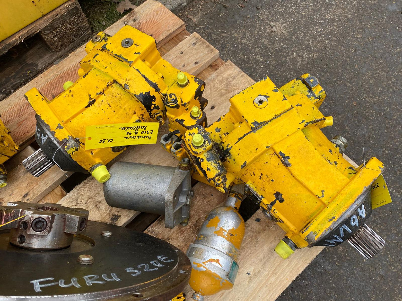 Furukawa Hydromatik A6VM107 HD - Moteur hydraulique pour Engins de chantier: photos 2 Furukawa Hydromatik A6VM107 HD - Moteur hydraulique pour Engins de chantier: photos 2