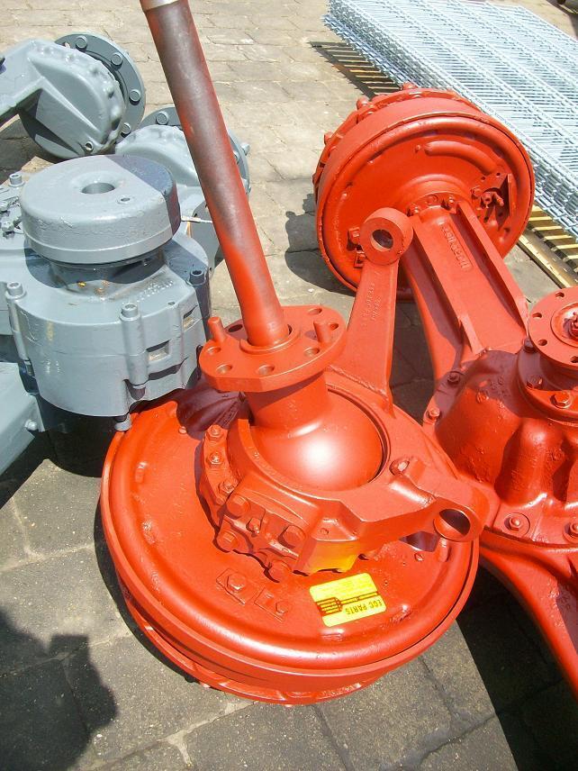 Hanomag B 8 B - Essieu et pièces pour Engins de chantier: photos 4 Hanomag B 8 B - Essieu et pièces pour Engins de chantier: photos 4