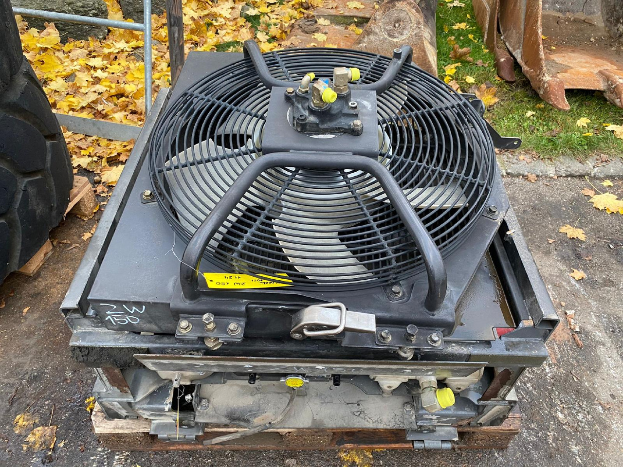 Hitachi ZW 150 - Système de refroidissement pour Engins de chantier: photos 3 Hitachi ZW 150 - Système de refroidissement pour Engins de chantier: photos 3