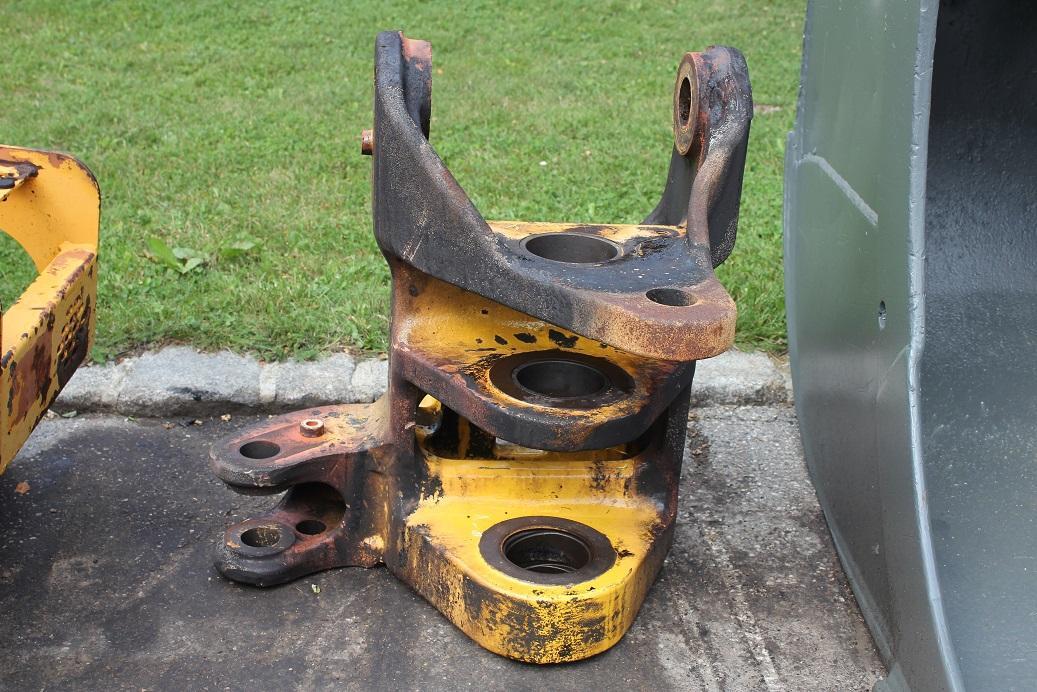 Komatsu PW 95 - Flèche pour Pelle sur pneus: photos 3 Komatsu PW 95 - Flèche pour Pelle sur pneus: photos 3