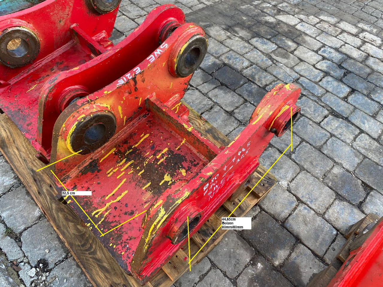 Lehnhof SW F aus New Holland E 215 - Attache rapide: photos 2 Lehnhof SW F aus New Holland E 215 - Attache rapide: photos 2