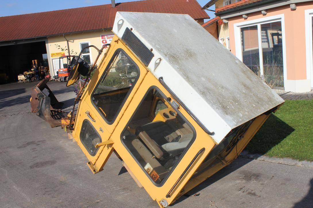 Liebherr 611-621-721 oder 731 - Cabine pour Engins de chantier: photos 3 Liebherr 611-621-721 oder 731 - Cabine pour Engins de chantier: photos 3