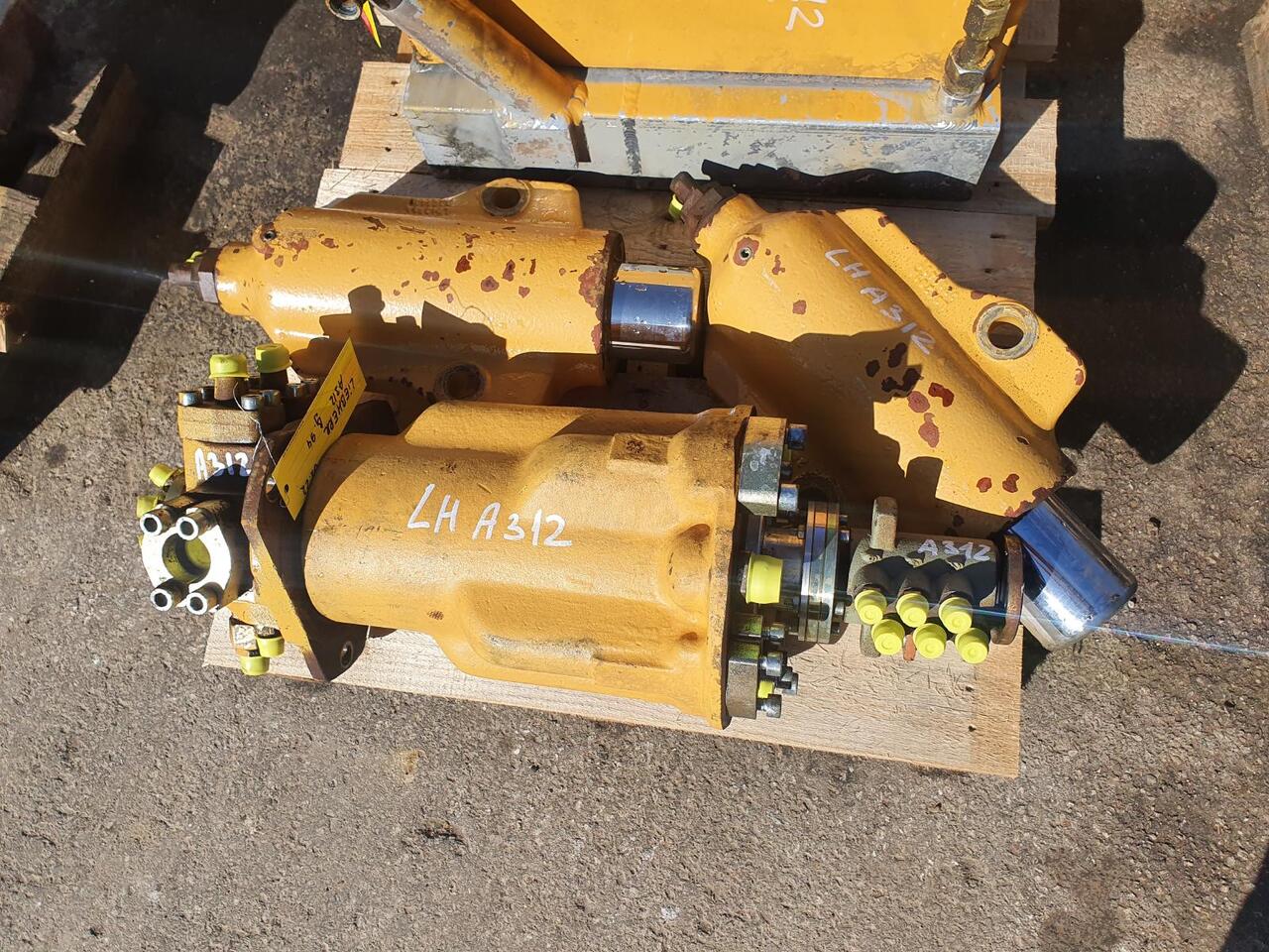 Liebherr A 312 - Hydraulique pour Engins de chantier: photos 2 Liebherr A 312 - Hydraulique pour Engins de chantier: photos 2