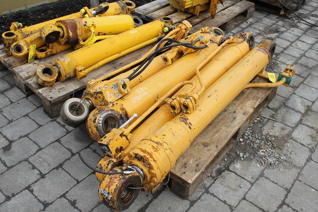 Liebherr A 900 LIT - Vérin hydraulique pour Engins de chantier: photos 5 Liebherr A 900 LIT - Vérin hydraulique pour Engins de chantier: photos 5