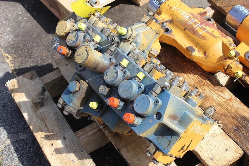 Liebherr A 900 LIT - Valve hydraulique pour Engins de chantier: photos 3 Liebherr A 900 LIT - Valve hydraulique pour Engins de chantier: photos 3
