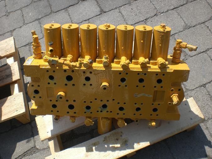 Liebherr A 902 Litronik - Valve hydraulique pour Engins de chantier: photos 3 Liebherr A 902 Litronik - Valve hydraulique pour Engins de chantier: photos 3