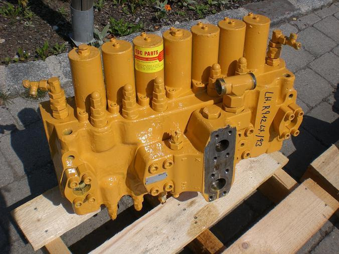 Liebherr A 902 Litronik - Valve hydraulique pour Engins de chantier: photos 4 Liebherr A 902 Litronik - Valve hydraulique pour Engins de chantier: photos 4