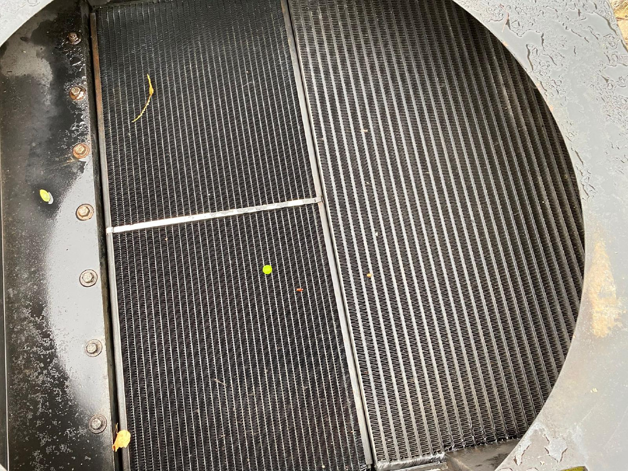 Liebherr A904 LIT - Système de refroidissement pour Engins de chantier: photos 2 Liebherr A904 LIT - Système de refroidissement pour Engins de chantier: photos 2