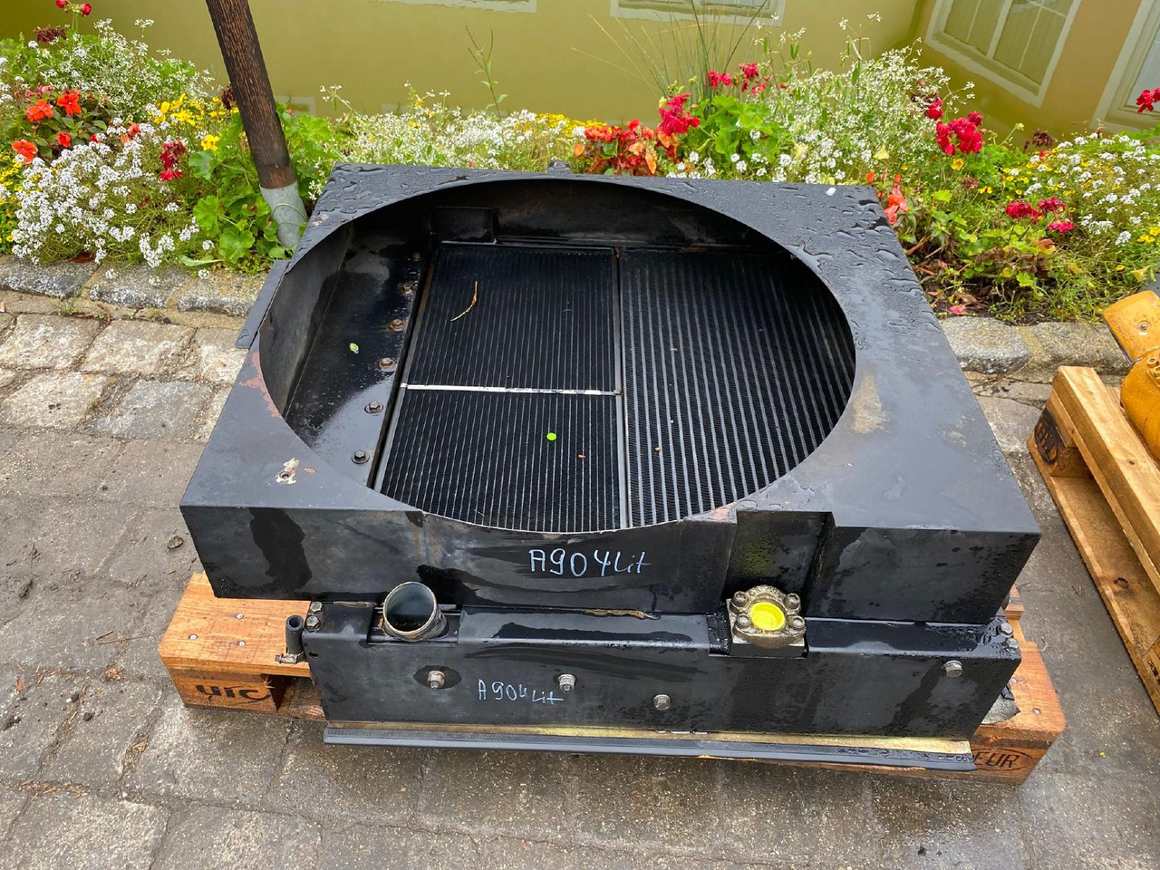 Liebherr A904 LIT - Système de refroidissement pour Engins de chantier: photos 4 Liebherr A904 LIT - Système de refroidissement pour Engins de chantier: photos 4