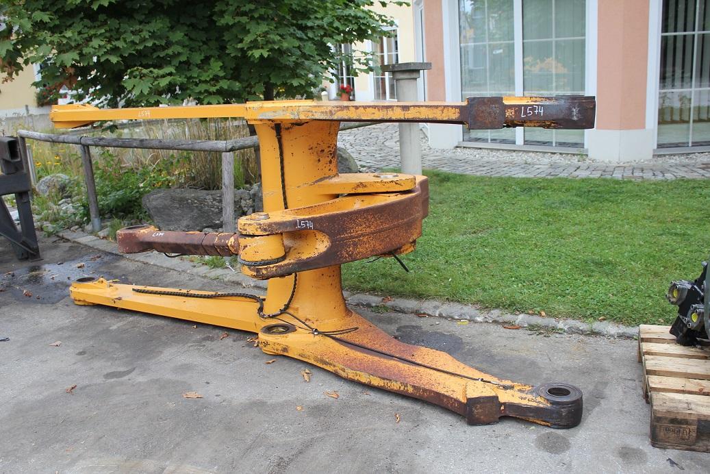 Liebherr L 574 - Flèche pour Chargeuse sur pneus: photos 1 Liebherr L 574 - Flèche pour Chargeuse sur pneus: photos 1