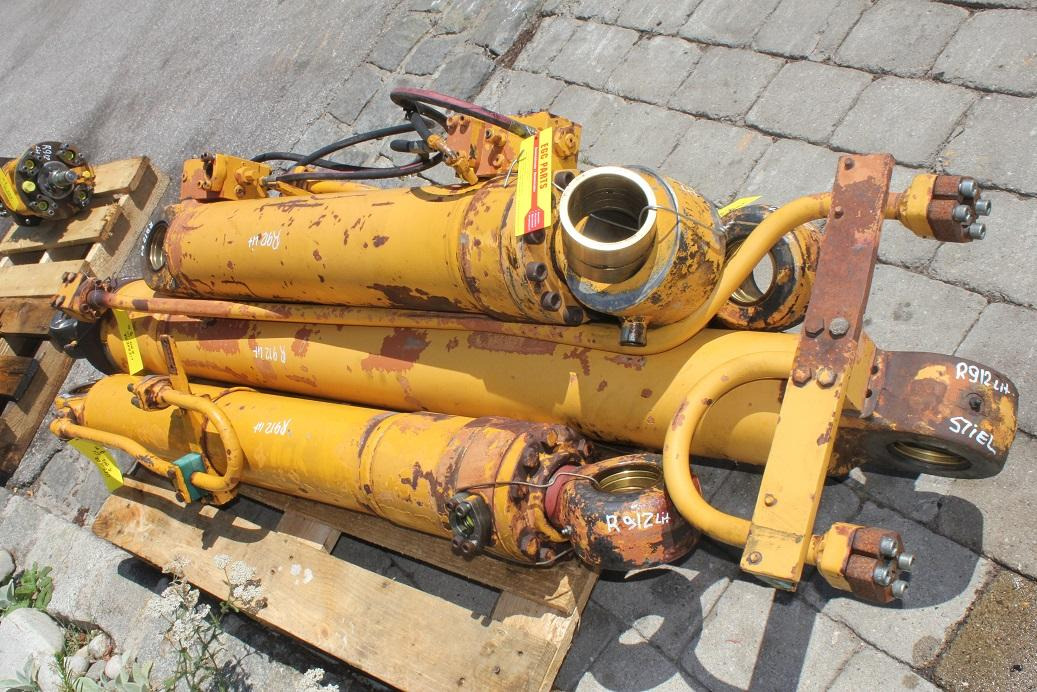 Liebherr R 912 LIT - Vérin hydraulique pour Engins de chantier: photos 4 Liebherr R 912 LIT - Vérin hydraulique pour Engins de chantier: photos 4