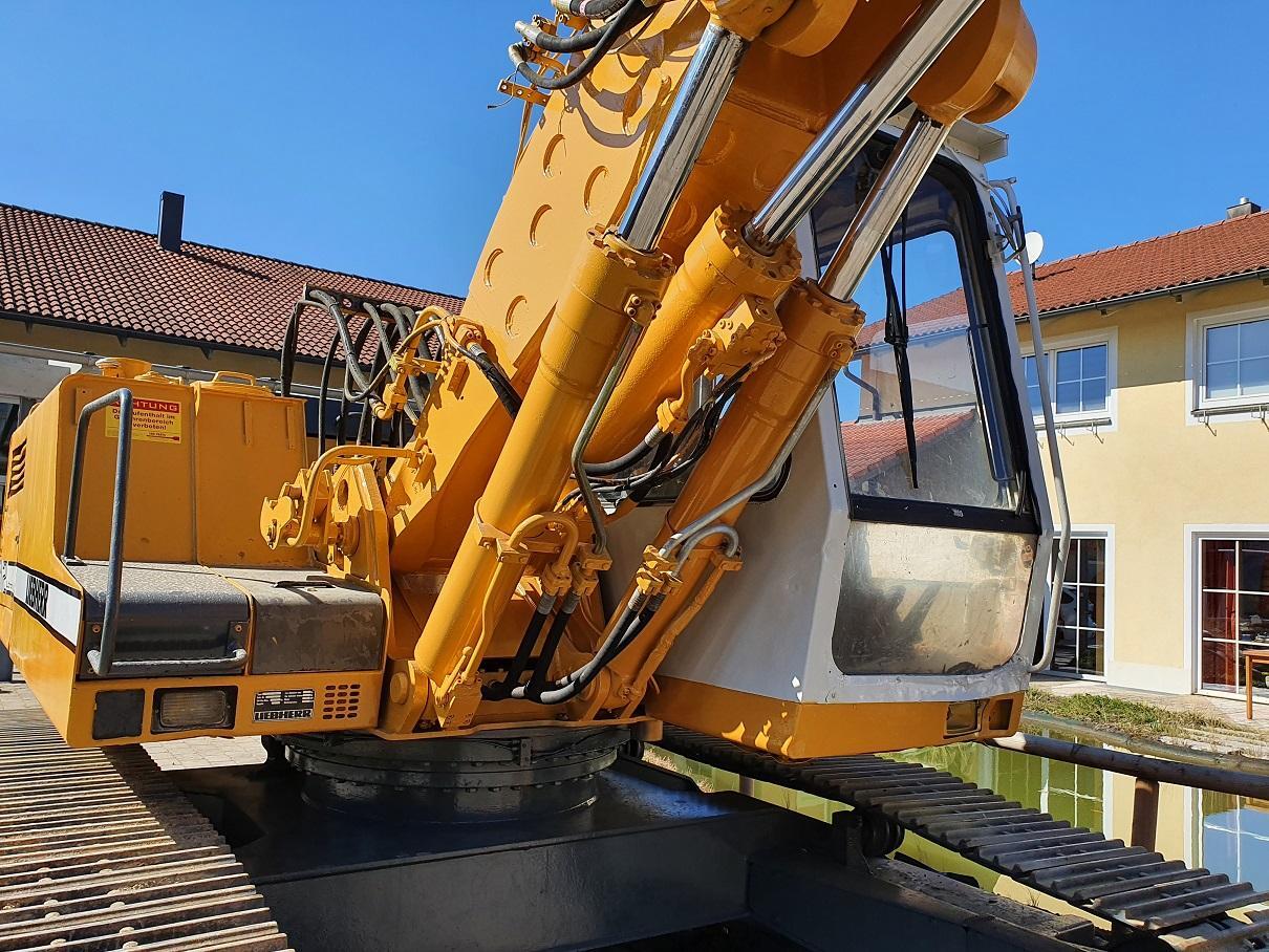 Pelle sur chenille Liebherr R 912 LIT: photos 9