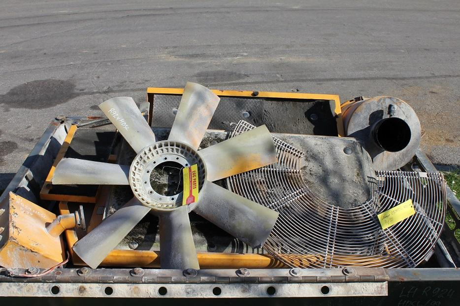 Liebherr R 924 HDSL - Carrosserie et extérieur pour Engins de chantier: photos 3 Liebherr R 924 HDSL - Carrosserie et extérieur pour Engins de chantier: photos 3