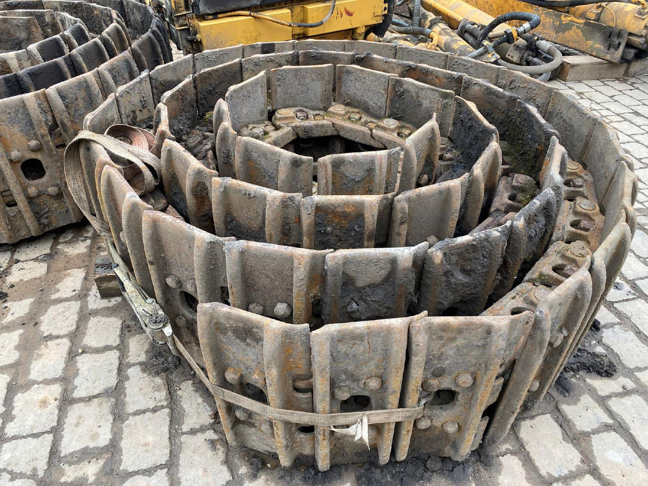 Liebherr R 964 B LIT - Chenille pour Engins de chantier: photos 5 Liebherr R 964 B LIT - Chenille pour Engins de chantier: photos 5