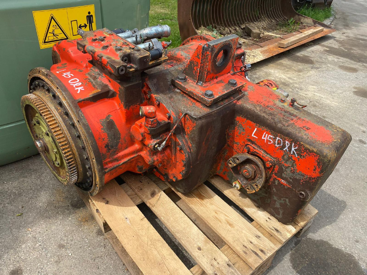 O&K Clark 15HR aus L 45 - Transmission pour Chargeuse sur pneus: photos 1 O&K Clark 15HR aus L 45 - Transmission pour Chargeuse sur pneus: photos 1