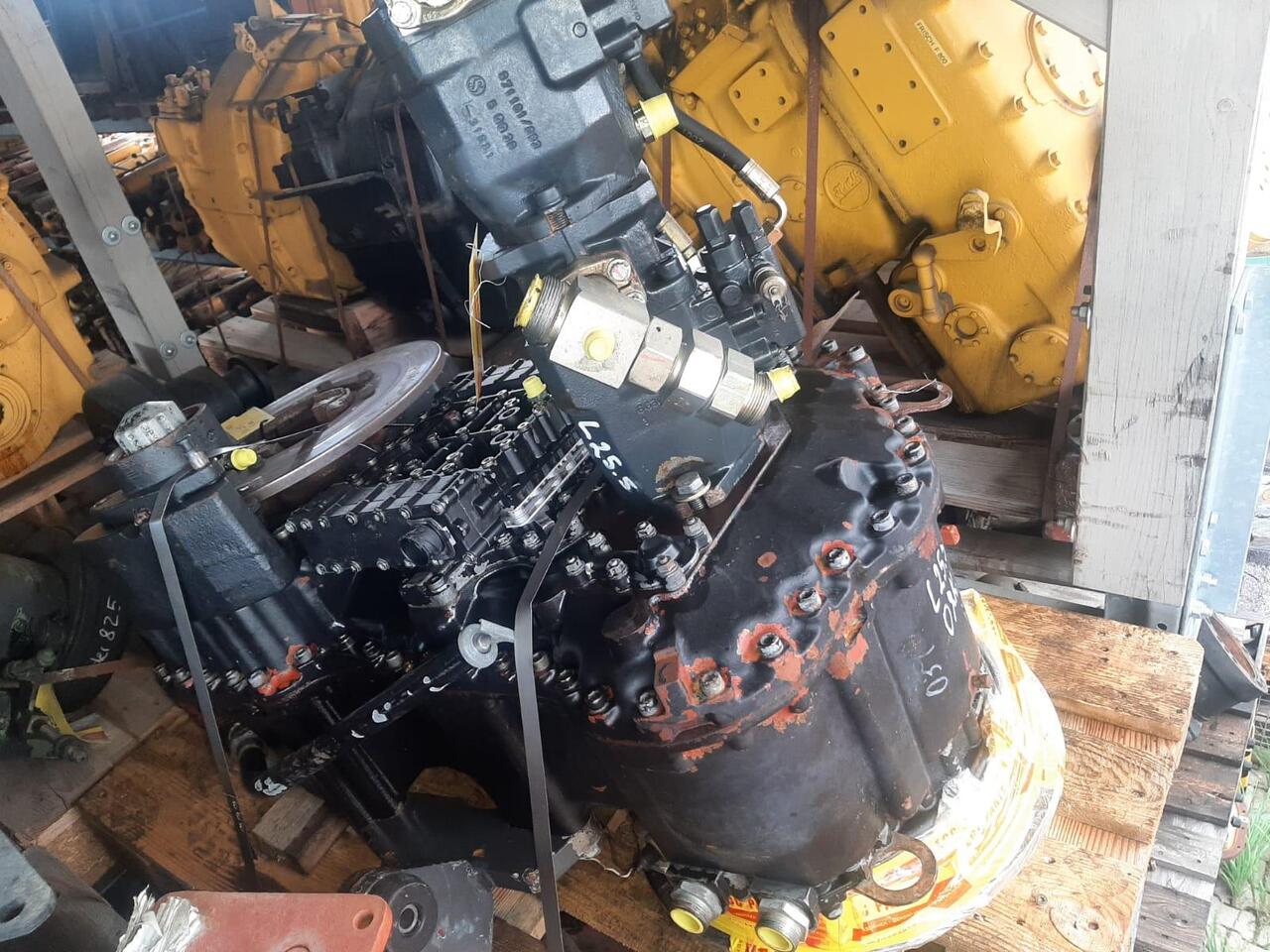 O&K L 25,5 - Transmission pour Chargeuse sur pneus: photos 3 O&K L 25,5 - Transmission pour Chargeuse sur pneus: photos 3